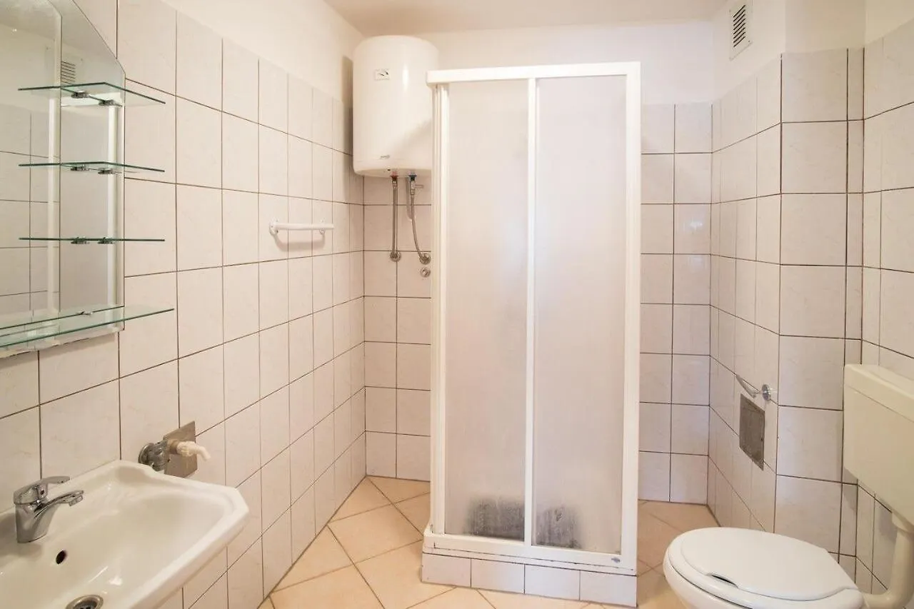 Apartment Polo Vrbnik